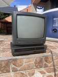 Tv 14 cali i magnetowid