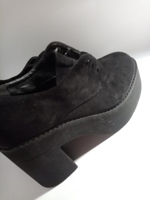 Туфлі ботінки 38 розмір