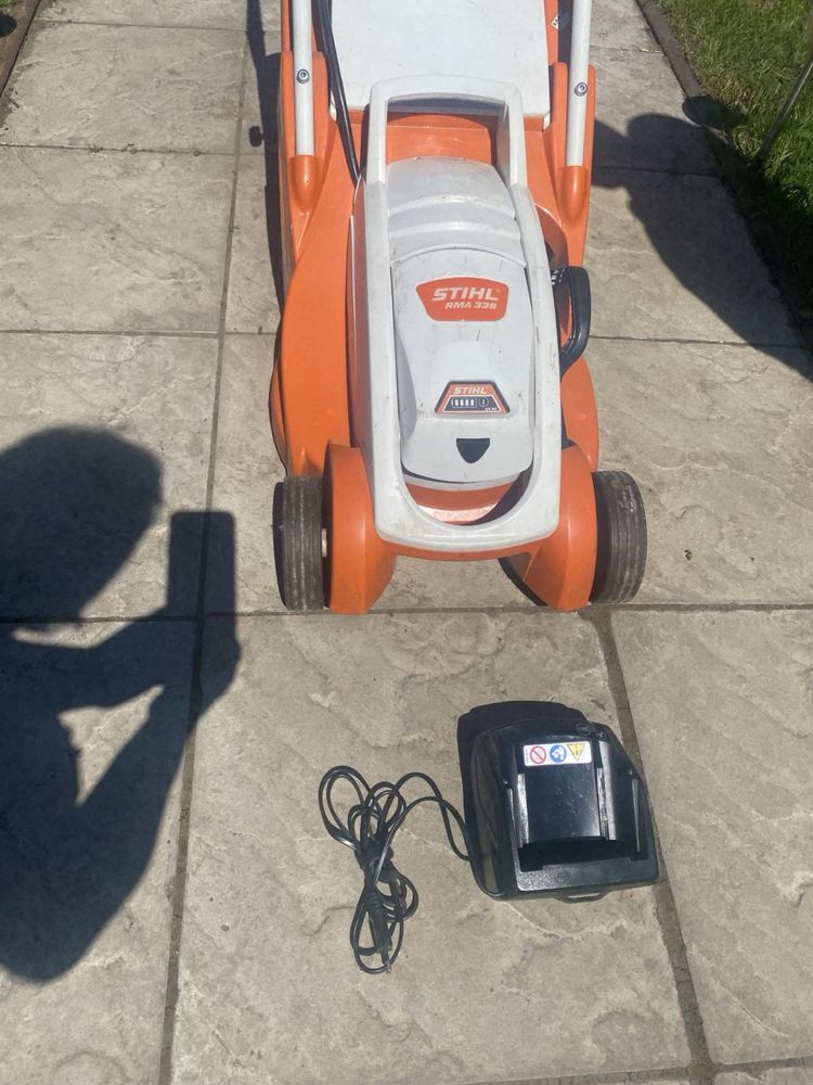 Газонокосарка STIHL RMA 339.0 | Як нова | Всього 2 рази в роботі