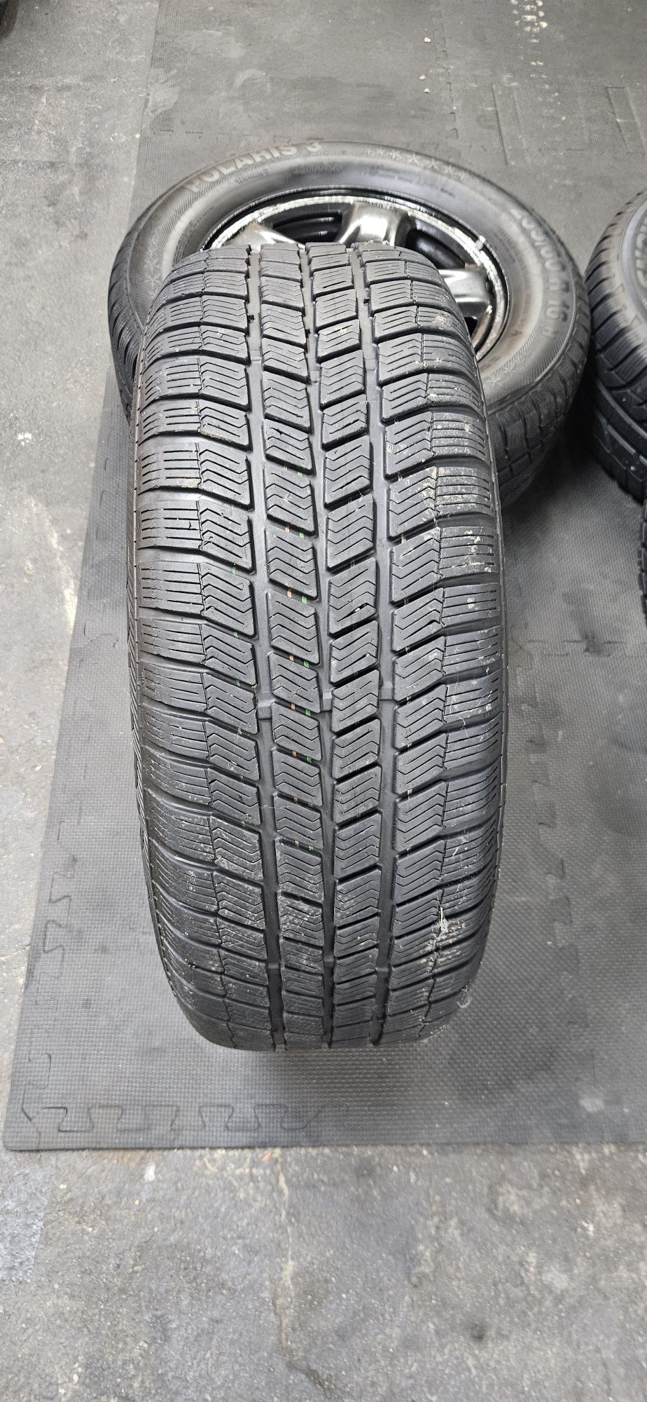 Koła toyota rav 4 2 II 235/60/16 Zimowe Idealne