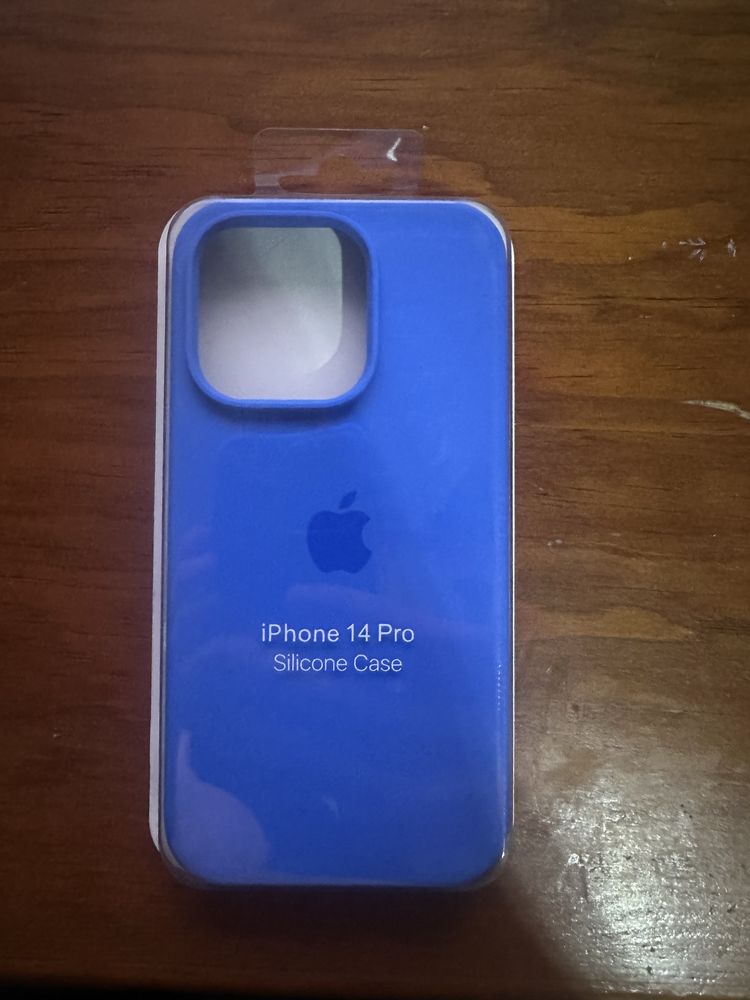 Capa iphone 14 pro azul  claro