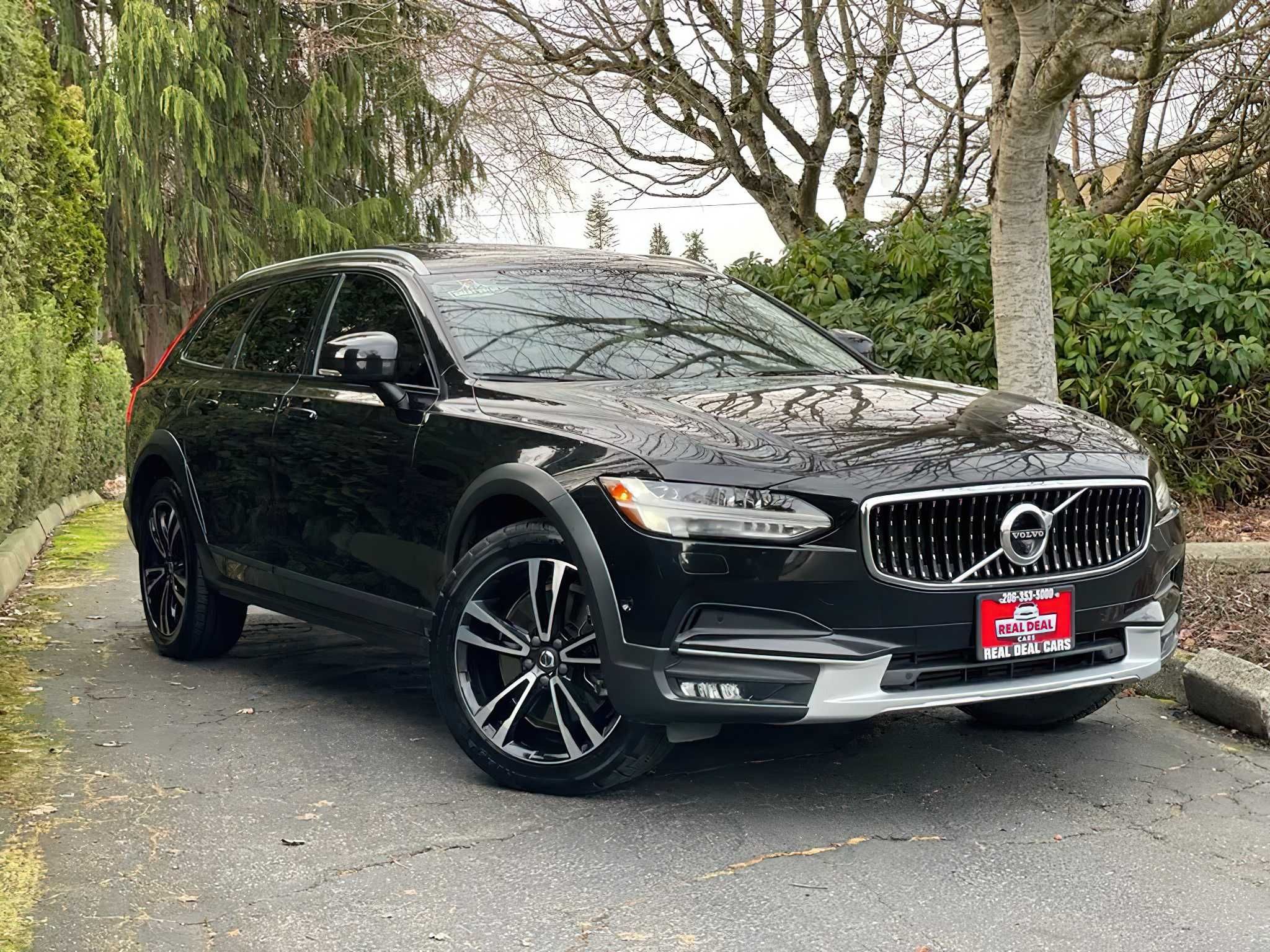 Volvo V90 Cross  2019