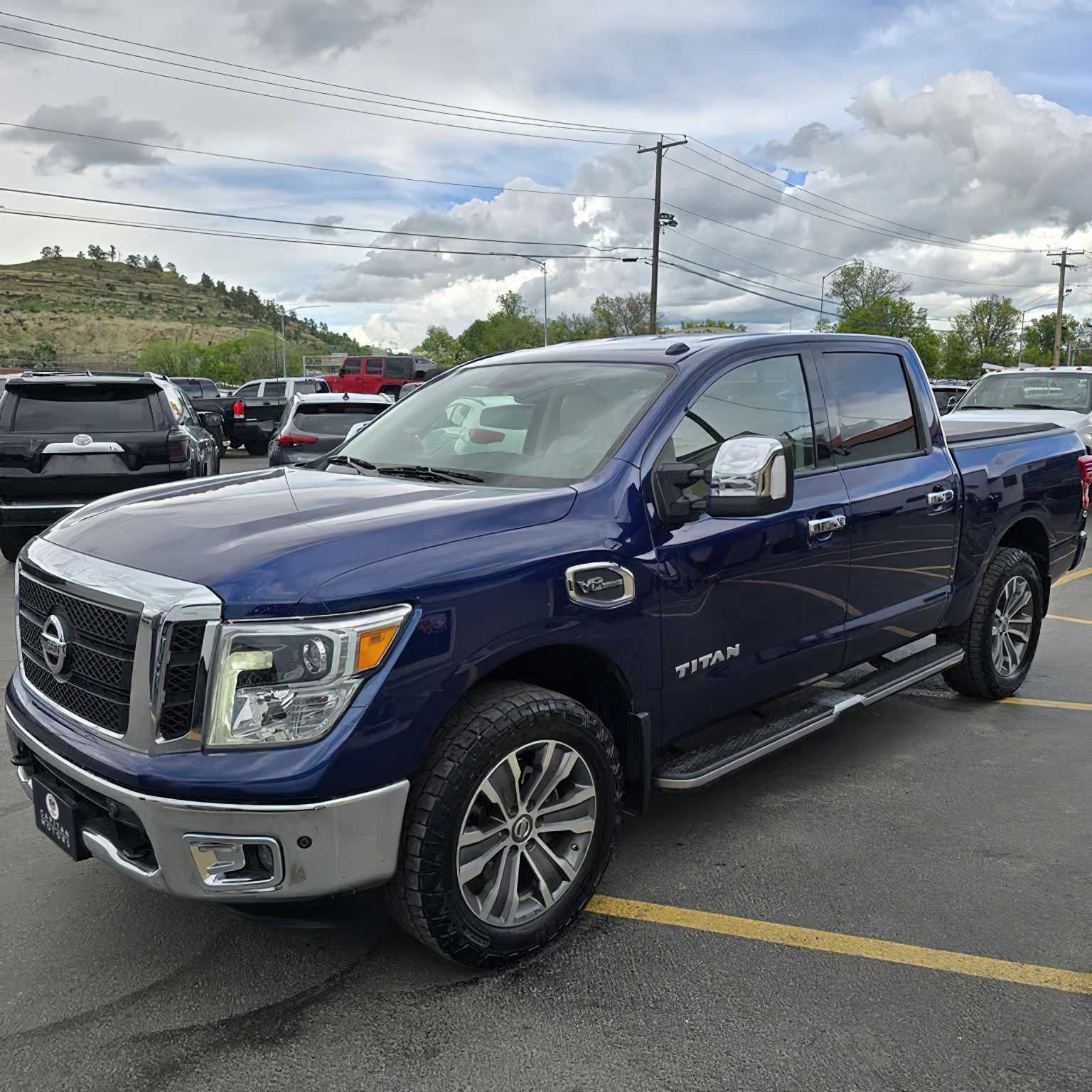 Nissan Titan SV 2017