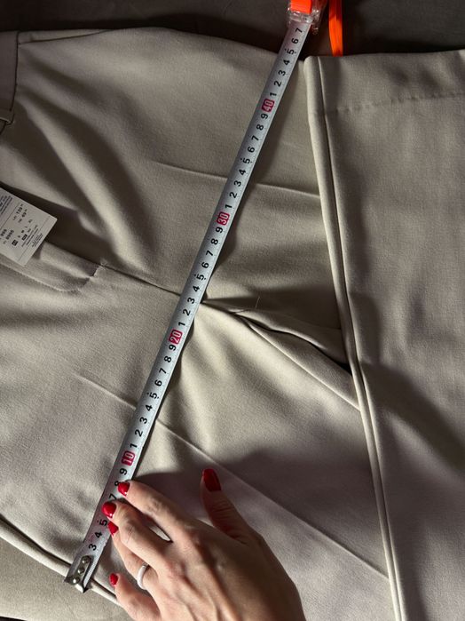 Брюки штани Reserved бежеві класичні XS нові