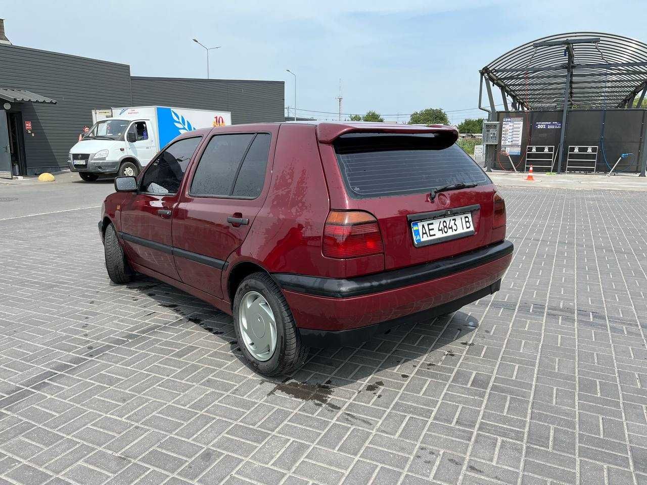 Volkswagen Golf 1993 III