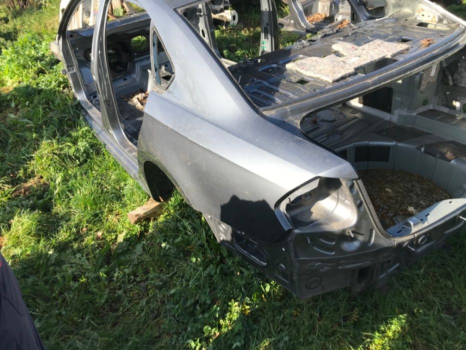 Чвертка(кузовщина)Volkswagen Passat B7-B8 USA
