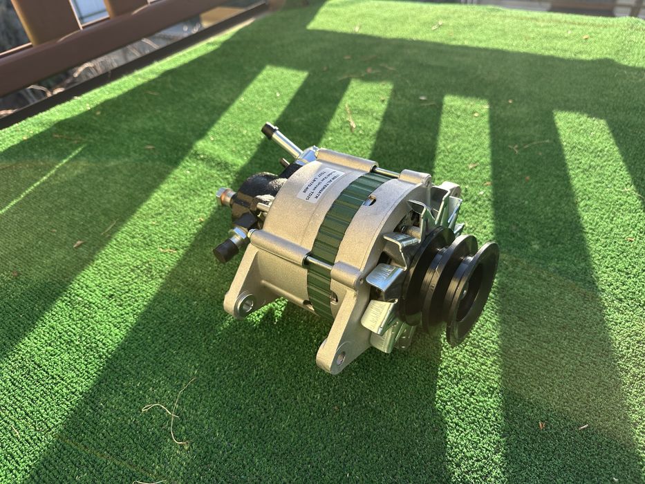 Генератор Nissan Terrano, Urvan, Patrol, Laurel, King Cab, F. Maverick