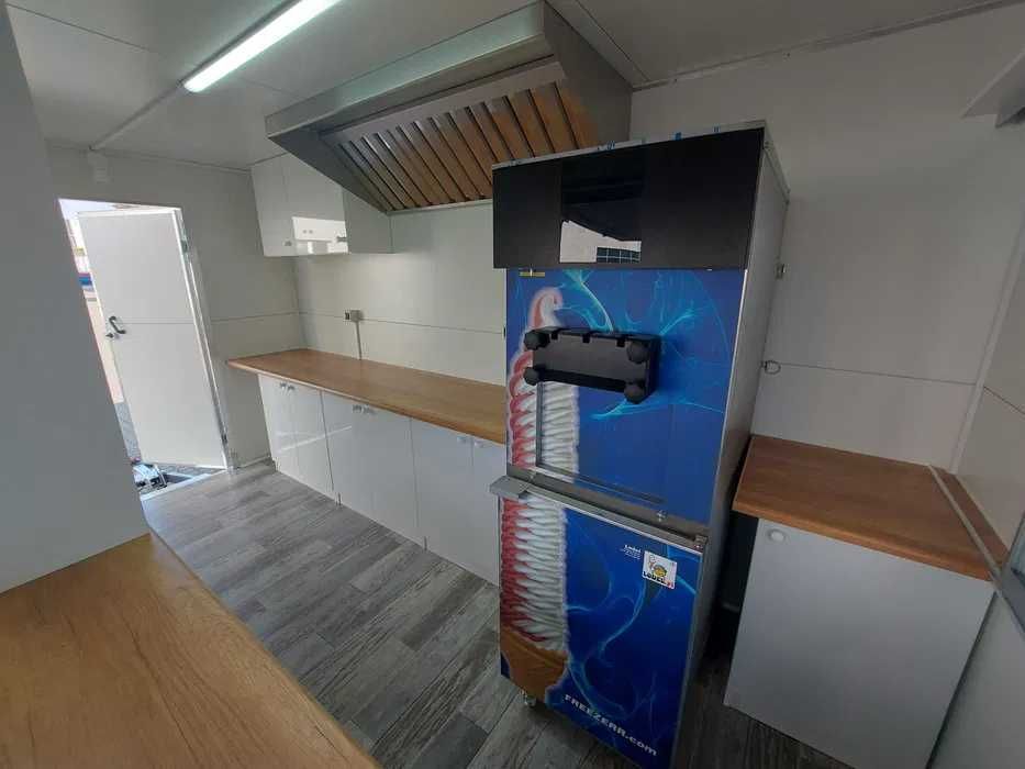 Przyczepa gastronomiczna-handlowa 4x2m 18000 NOWA 2025 ! od REKI