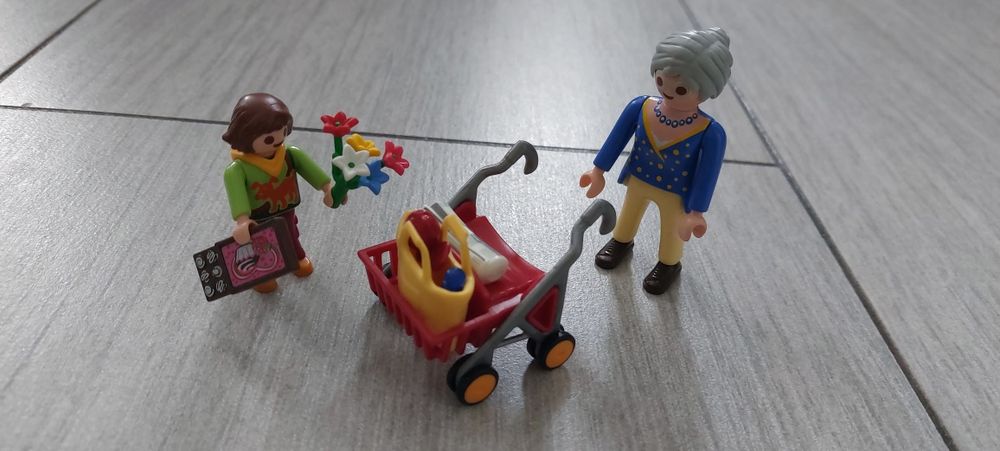 Playmobil - zestaw Babcia z chodzikiem