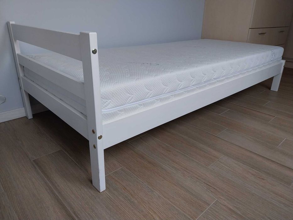 łóżko dziecięce (do złożenia)