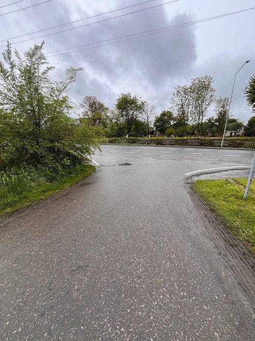 Продаж земельної ділянки Банюнин