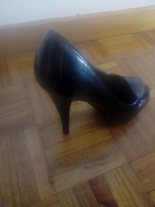 Sapatos como novos n 37 e 38