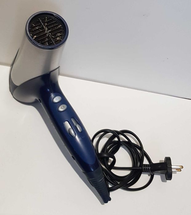 Suszarka Philips Salon Dry Control