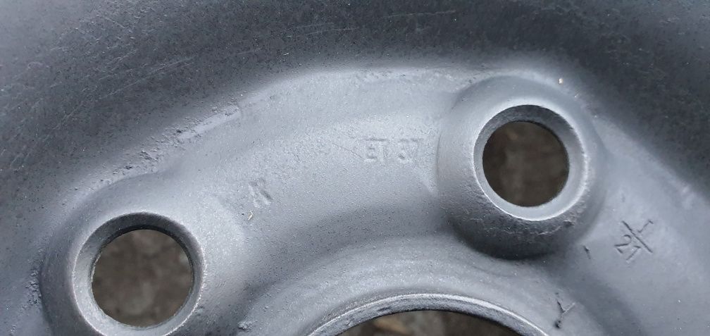 Felgi stalowe komplet 5x112 15" et37  6j audi vw