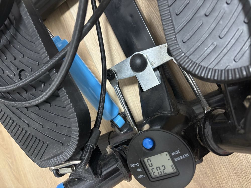 Stepper skrętny z ekspanderami XST500 Gymtek