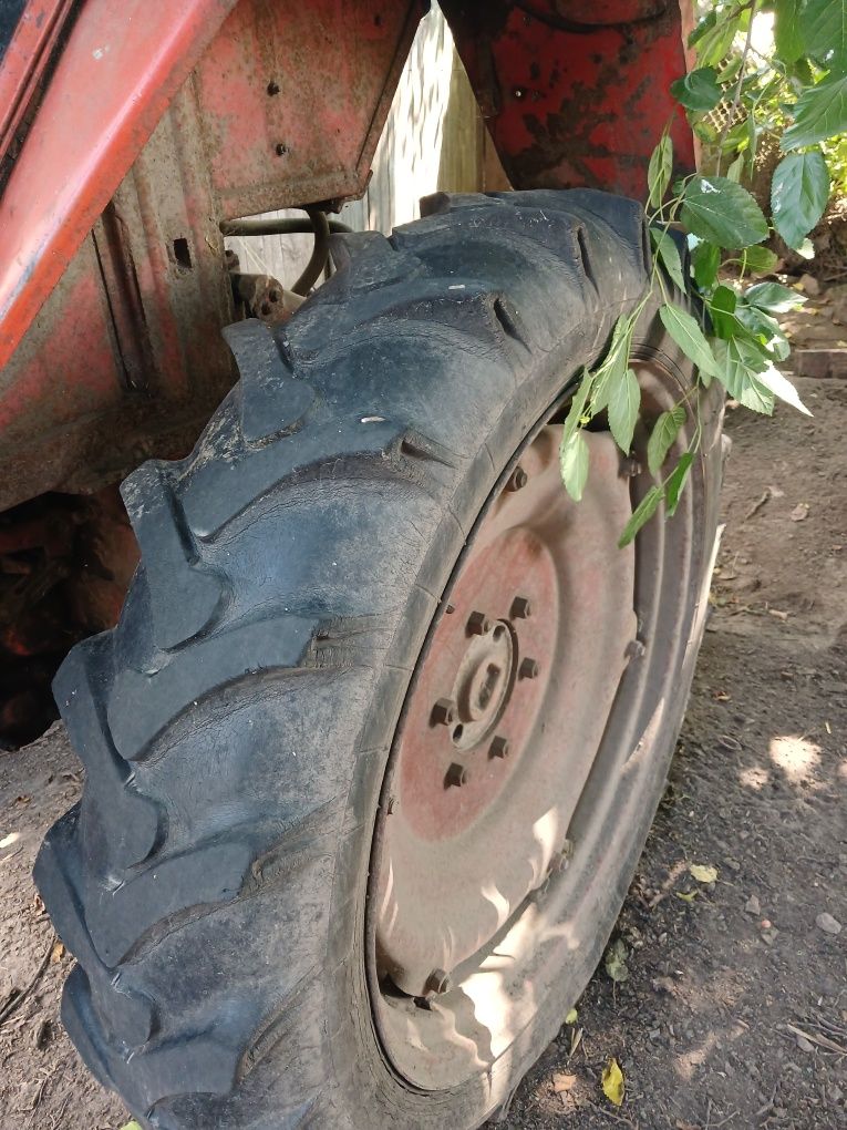 Продам трактор Т 25