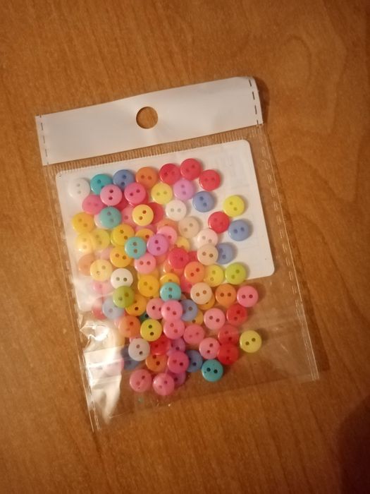 Пряжа меринос шерсть, крючки для вязания, спицы, бусины, пуговицы