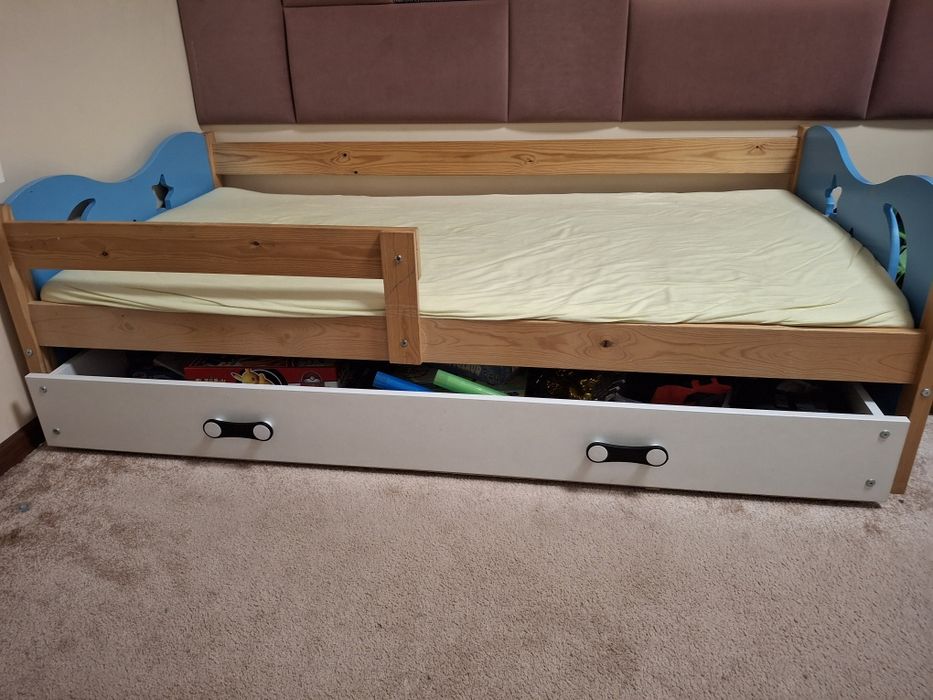 Łóżko dziecięce sosnowe