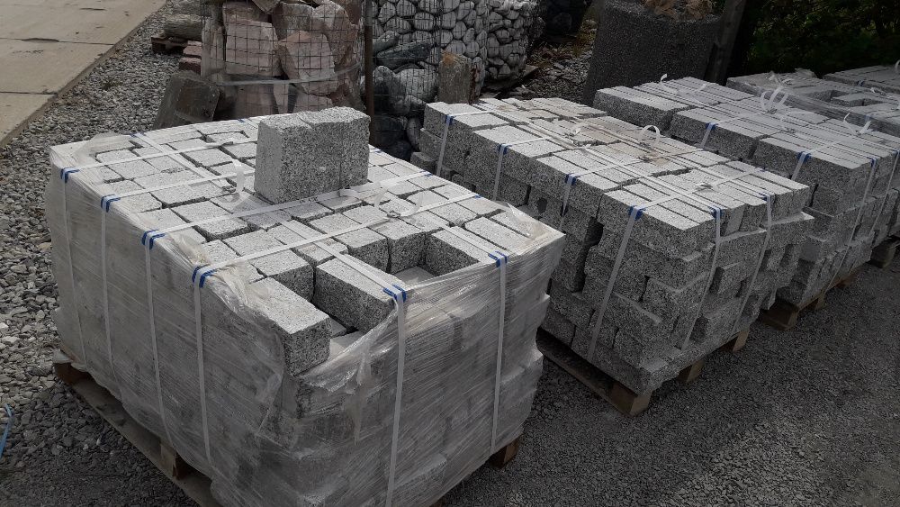 Palisada Granitowa Cięto ŁUPANA 10x10x20 cm Granit kostka Kamień