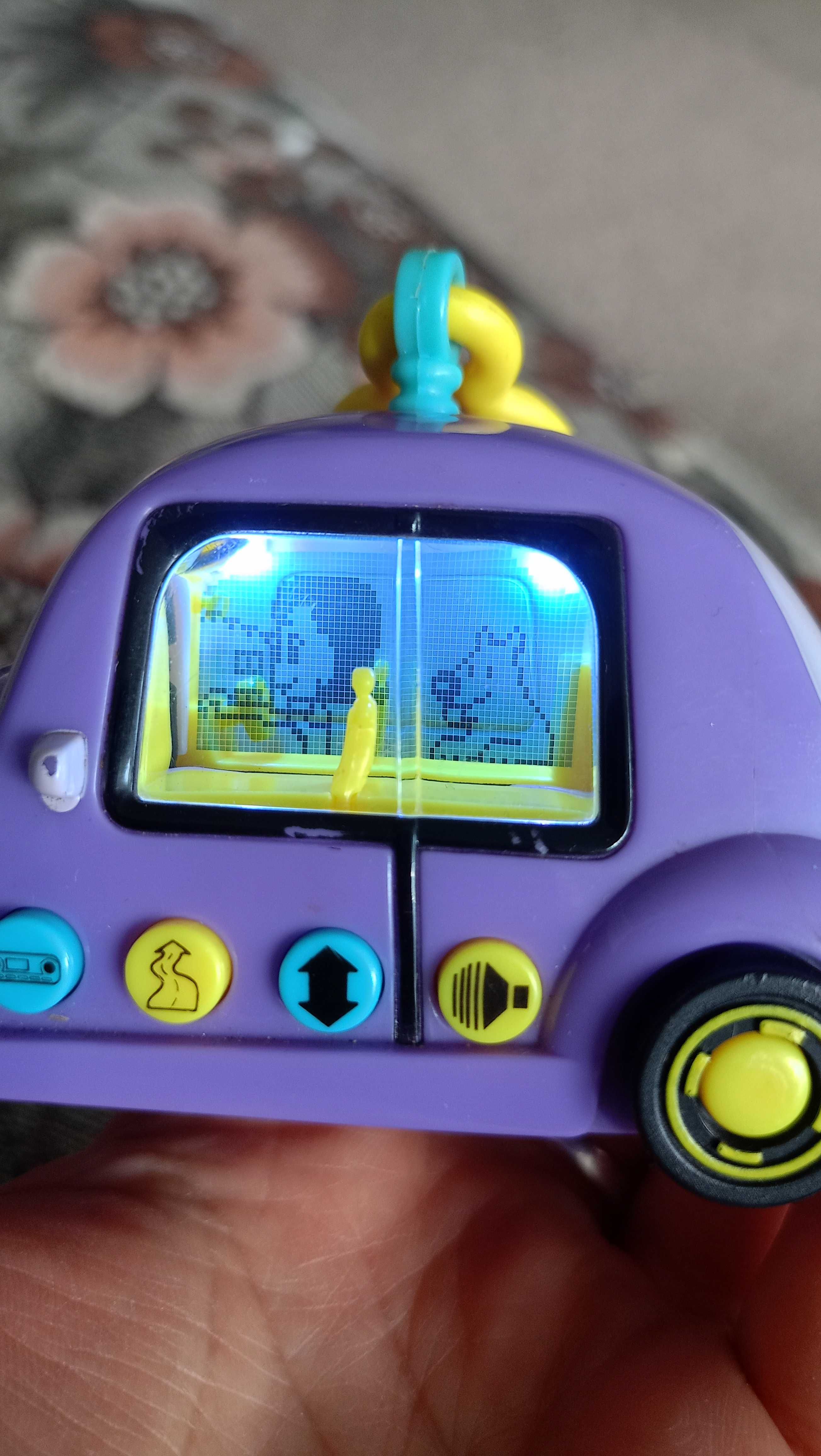 Іграшка road  tripping  car Purple Pixel Chix Электронная игра Mattel
