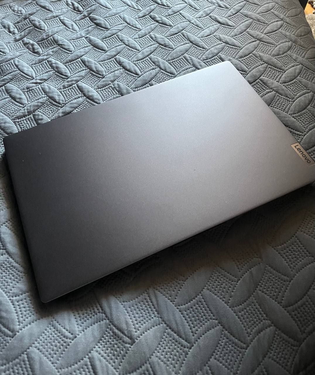 Ноутбук б/у Lenovo