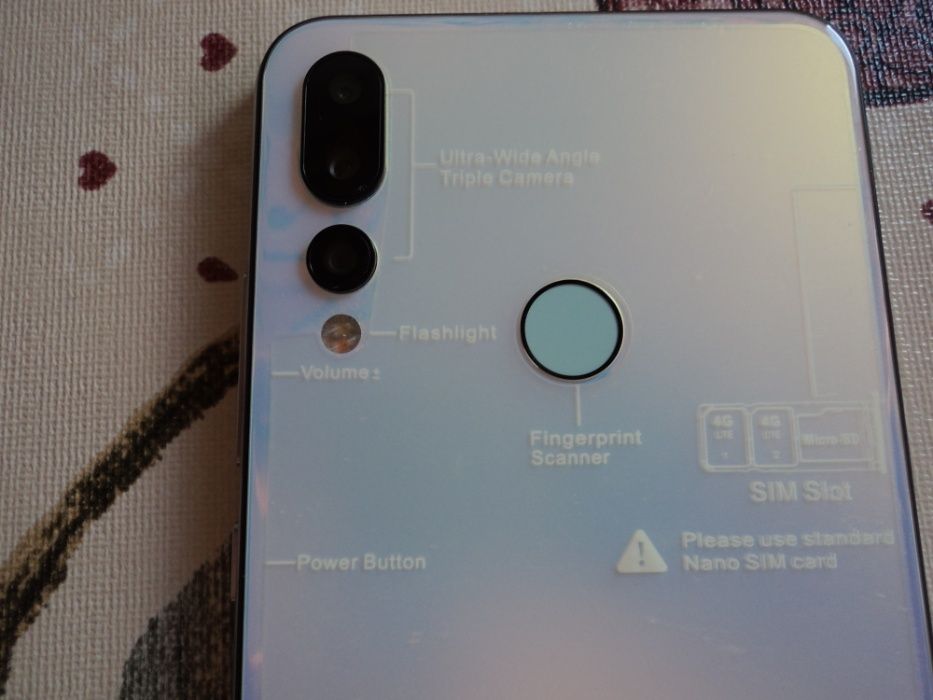 Umidigi A5 Pro 4GB RAM 32ROM + cartao de memoria 64