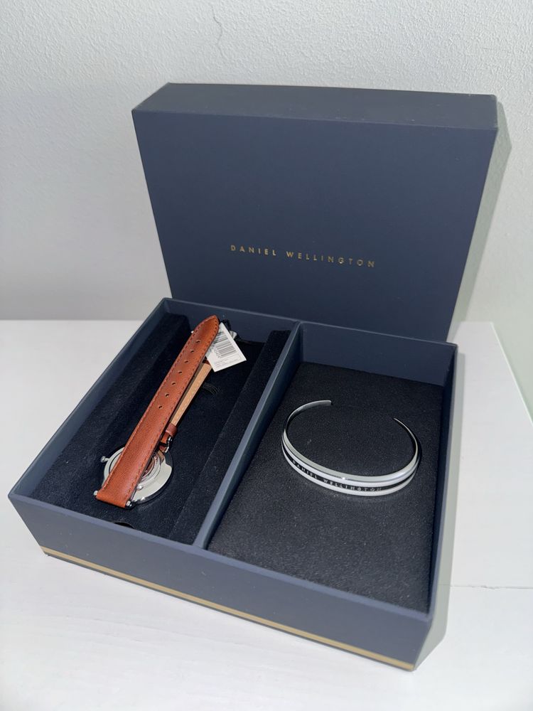 Zestaw DW Daniel Wellington zegarek skóra i bransoletka