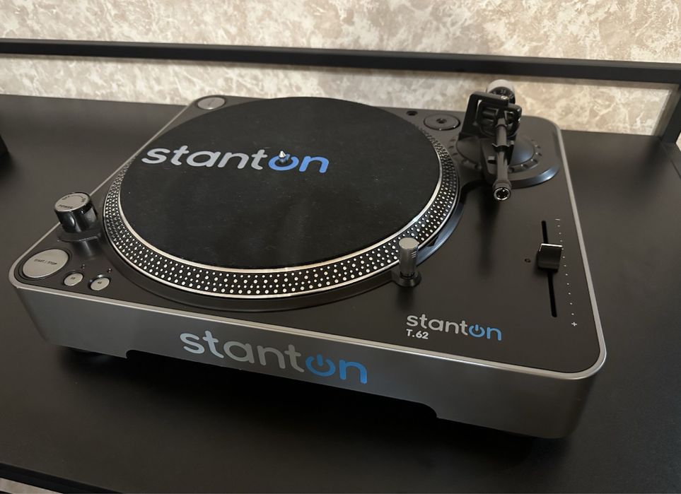 Вініловий програвач Stanton T62B + Ortofon OM Pro S