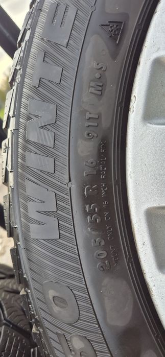 Felgi aluminiowe 16 z oponami zimowymi Skoda Octavia II , grupa VW