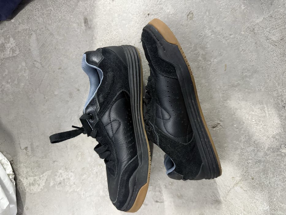 Стильні та зручні кеди у школу clarks