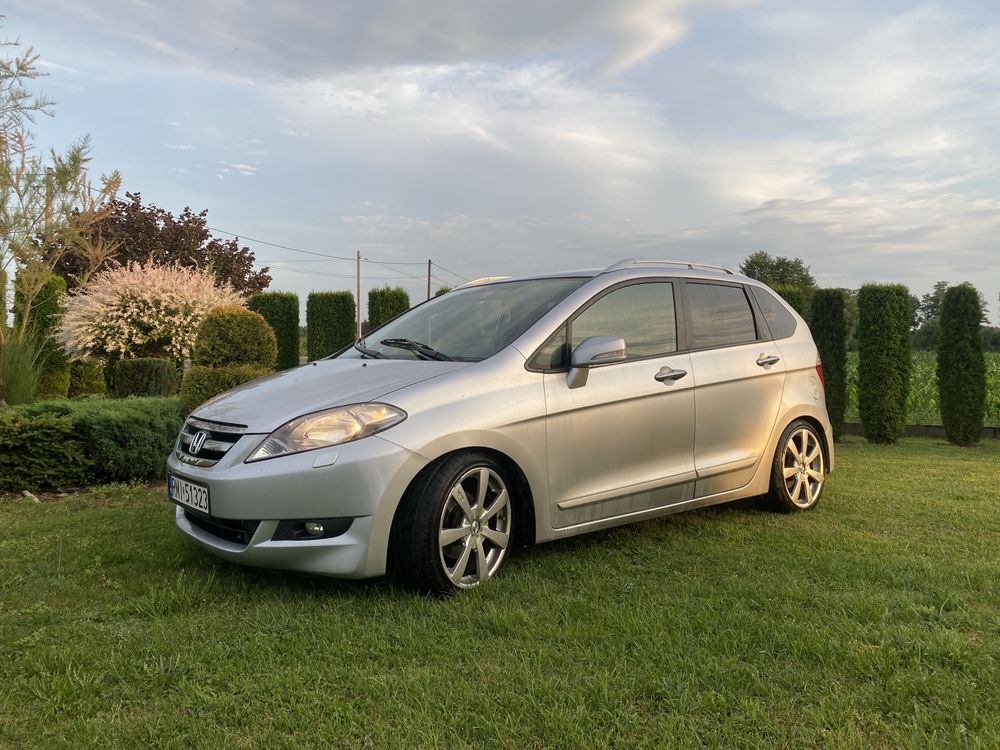 Sprzedam Honda Frv 6-osobowa