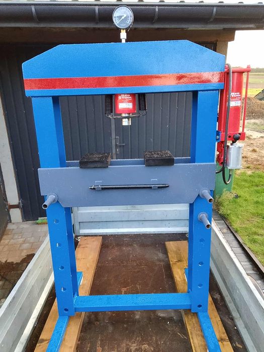 Prasa hydrauliczna 50t