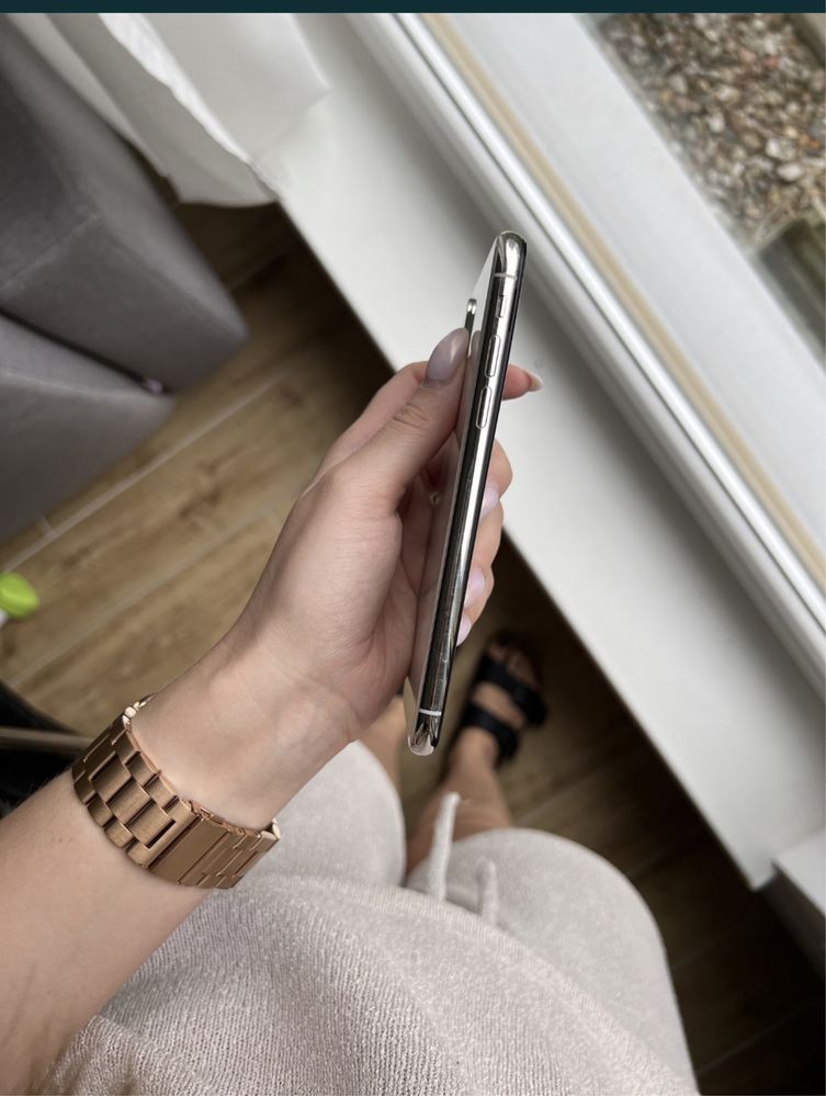 Iphone XS silver stan bdb