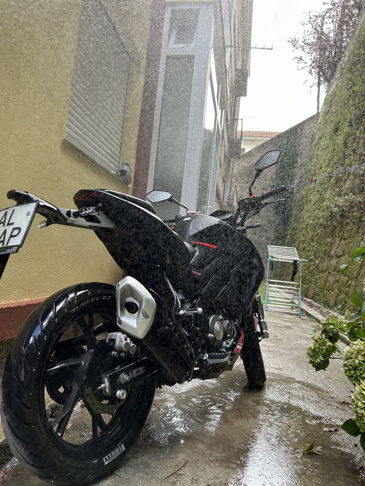 Rkf 125cc IMPECAVEL!Faço credito caso necessario!