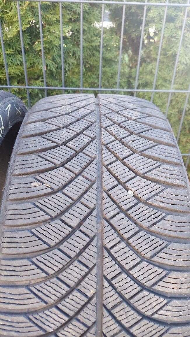 Opony zima 225/40 R18   2szt