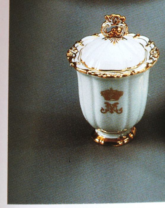 Rainha D Maria II cremeira Edouard Honoré cc1840 (Reserva JM)