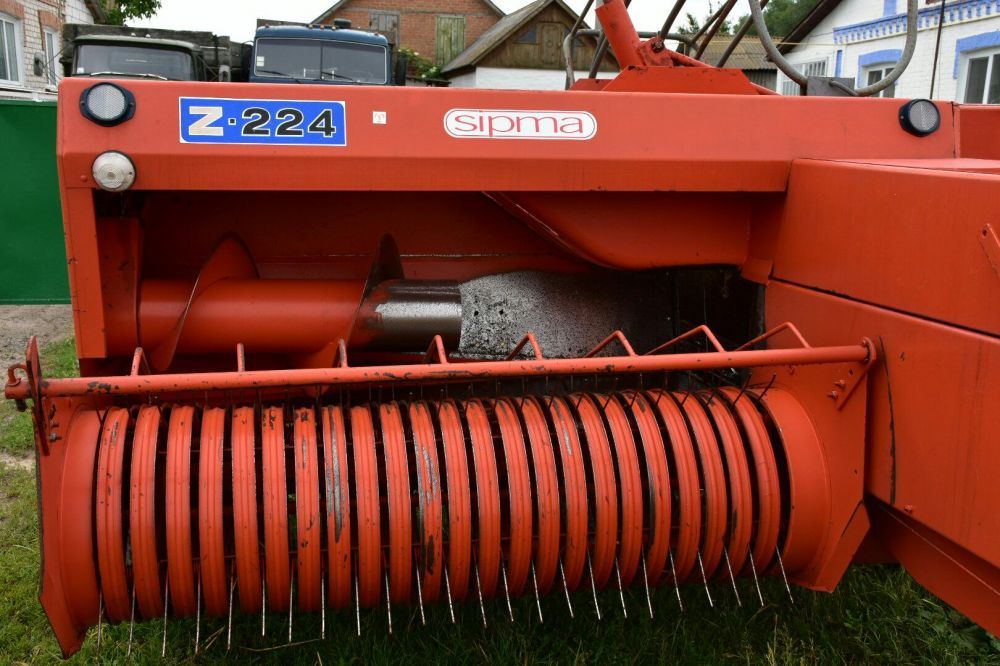 Пресс подборщик Sipma z 224 прес підбирач тюкопрес Сіпма Сипма