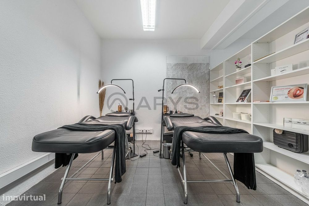 6 Lojas No Shopping Santa Cruz - Braga