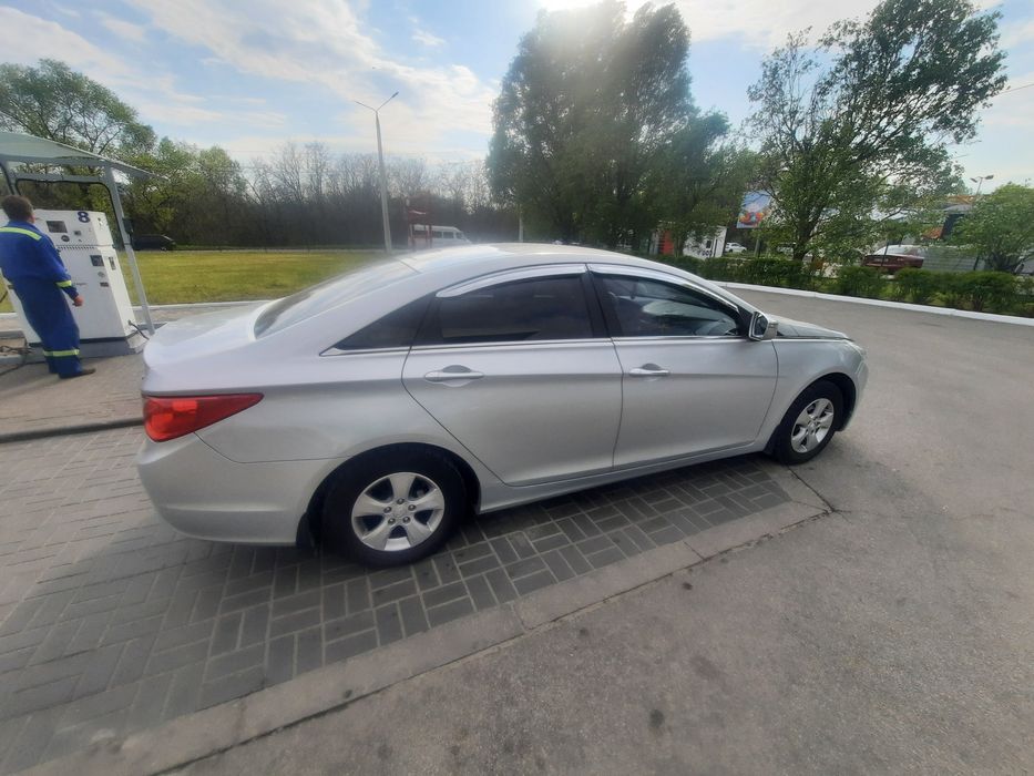 Продам сонату 2013 г.