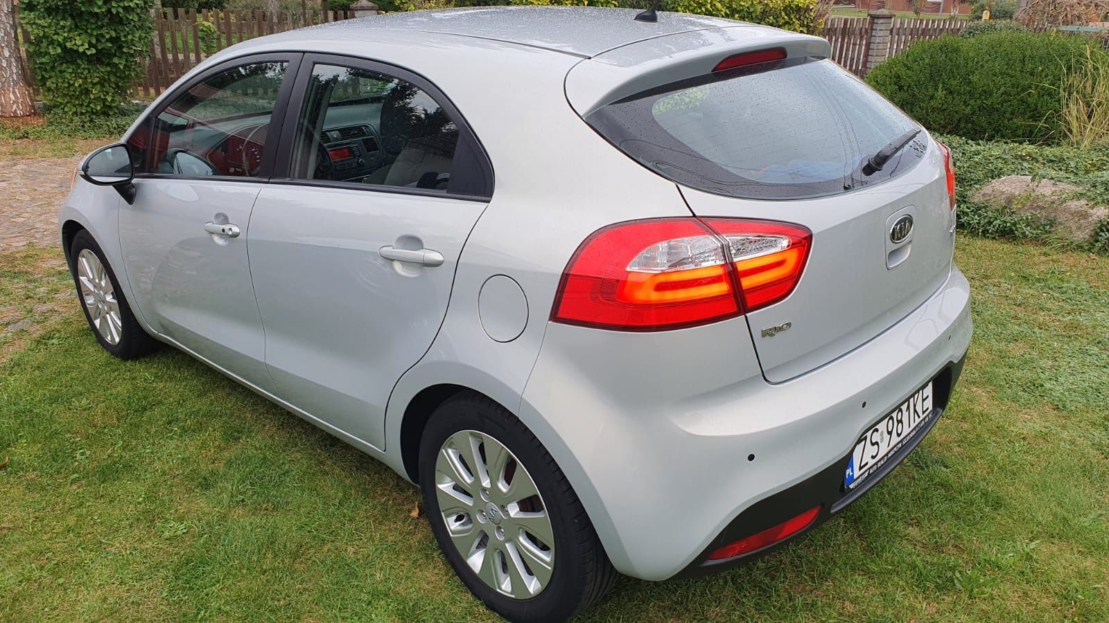 Kia Rio 1.4 CRDI długie opłaty, super wersja