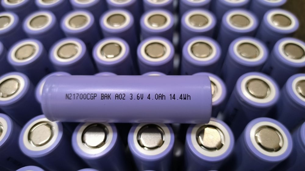 21700 Li-ion Високострумові акумулятори BAK N21700CGP 4000mah - 40A