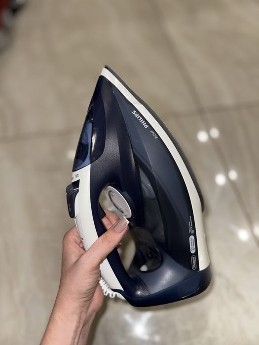 Праска philips Нова