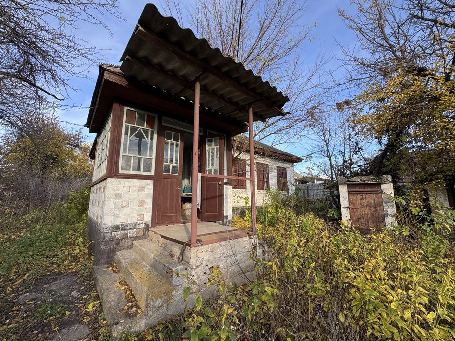 Продається затишний будинок у селі Білозір’я