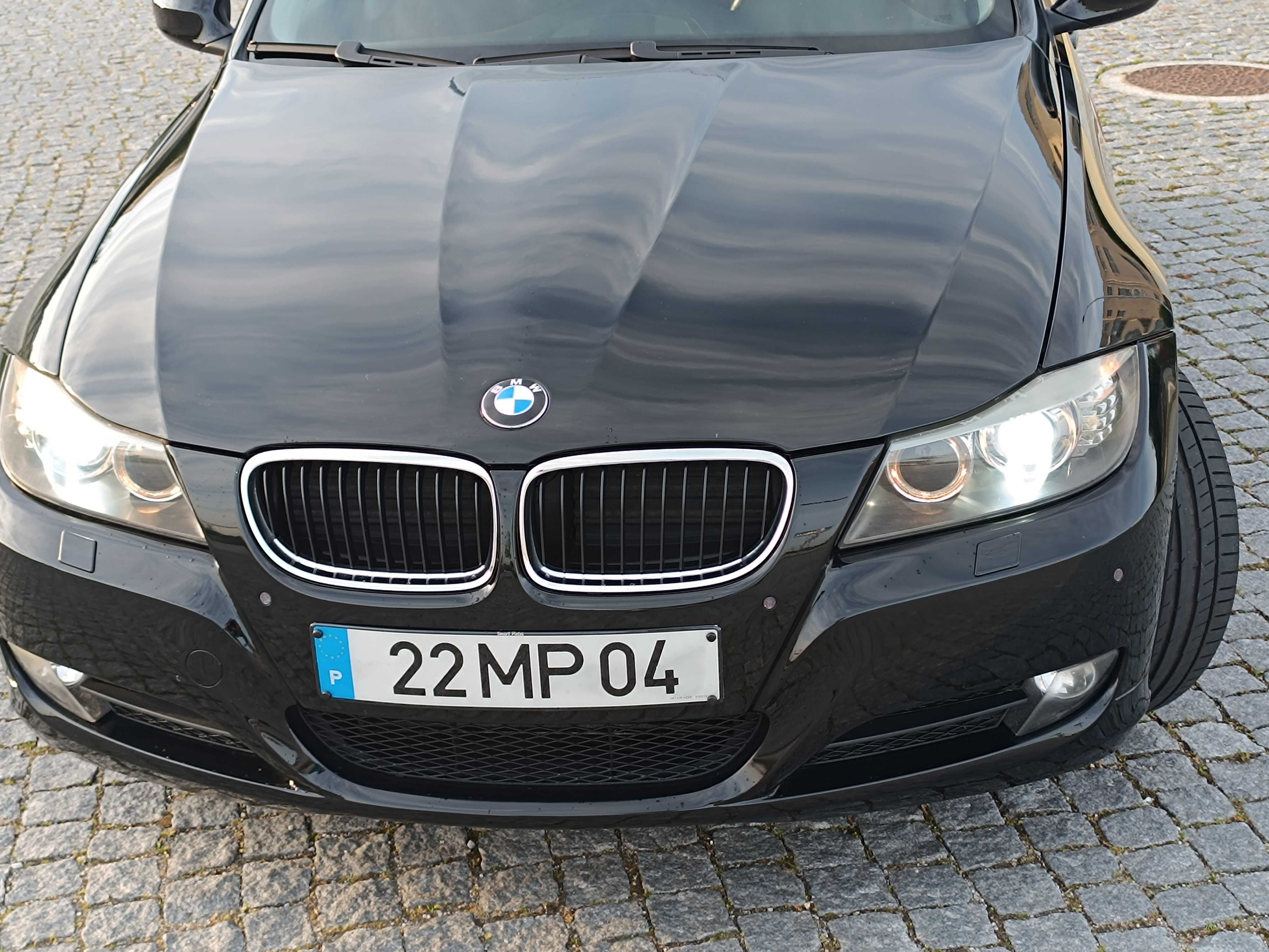 BMW 318 com 291mil km. Em muito bom estado de mecânica e pintura.