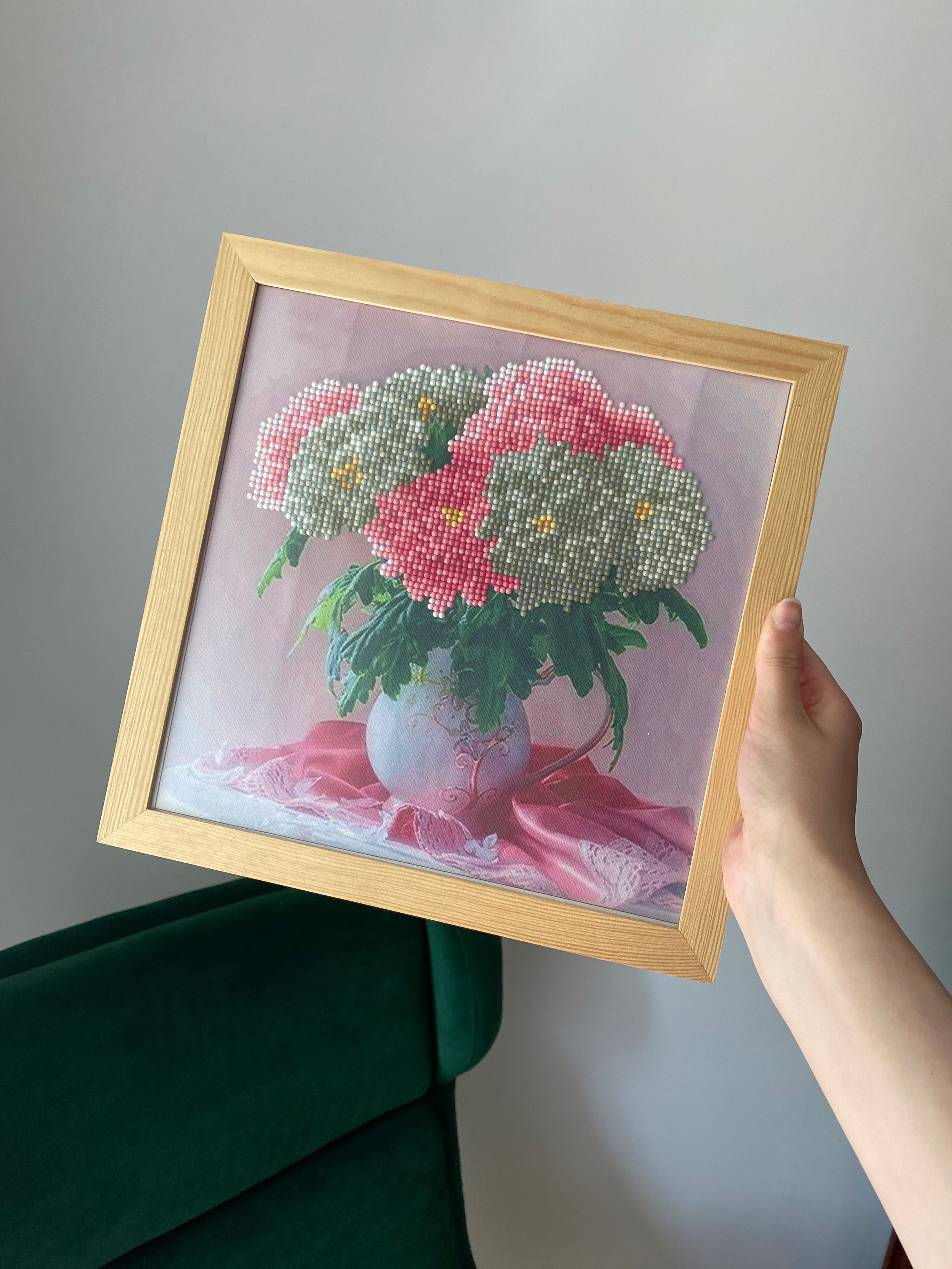 Obraz z koralików koraliki ręczna robota kwiaty bukiet wazon