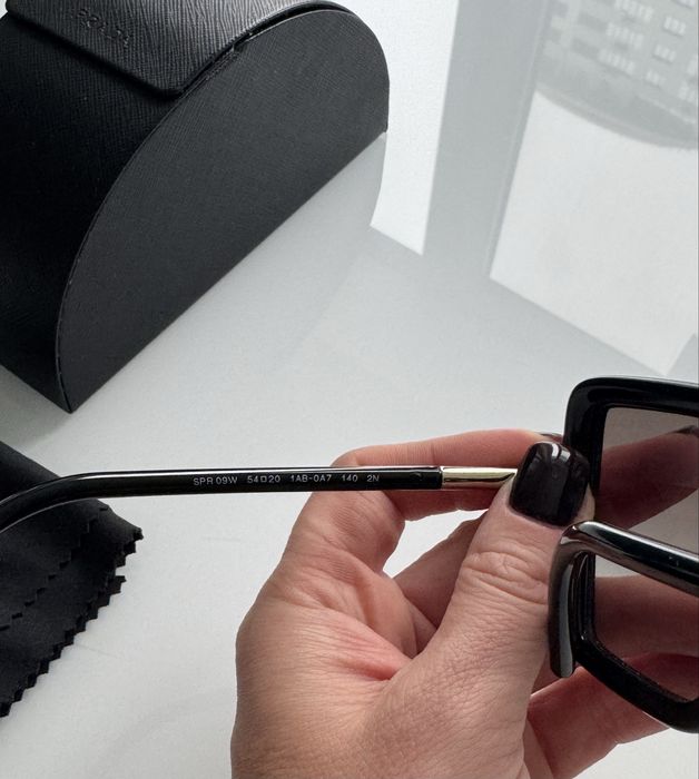 Очки Prada, оригінал, в ідеалі