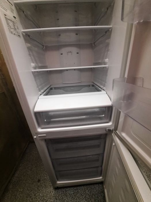 Продам холодильник самсунг