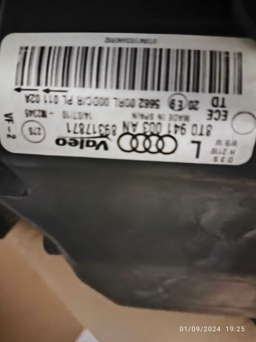 Ótica xenon esquerda Audi A5 8T0