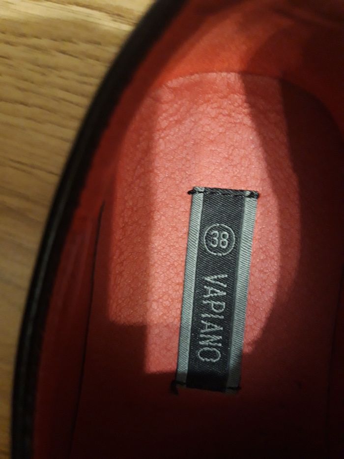 Eleganckie buty komunijne rozm. 38