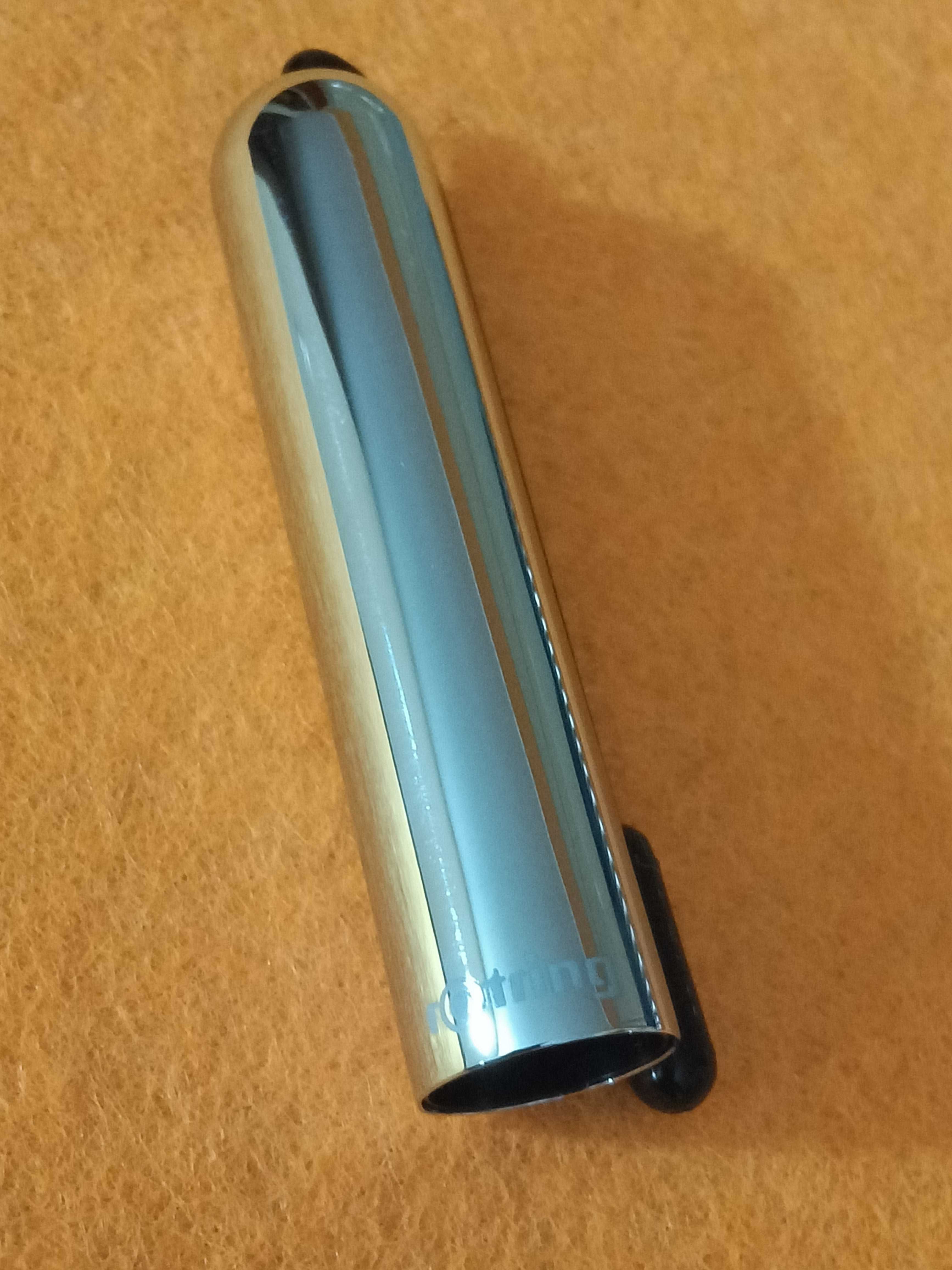 Caneta Rotring 900 de aparo toda metálica